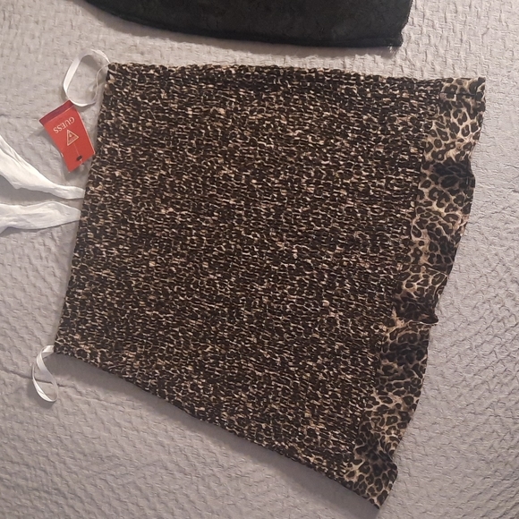 Guess Crop, Skirt and Dress Bundle - Picture 3 of 11